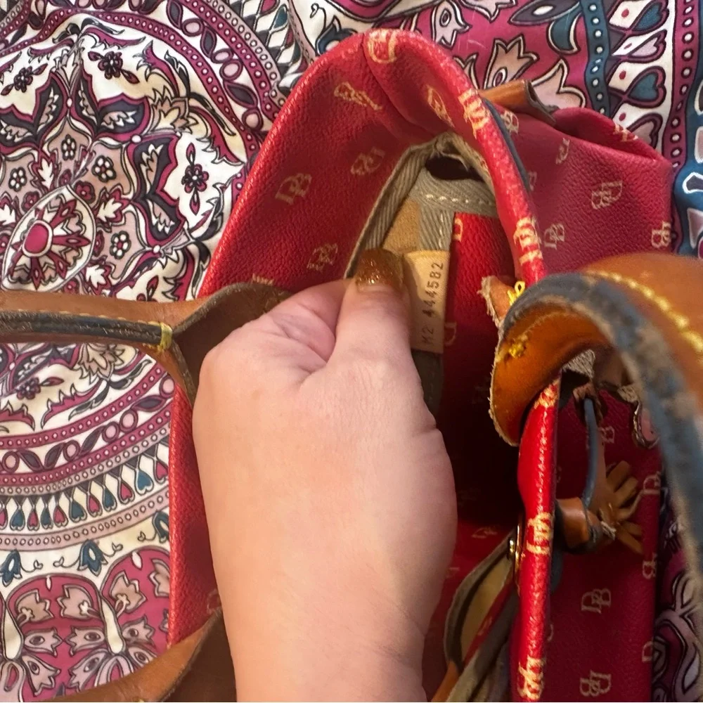 Sold - Picture 4 of 8